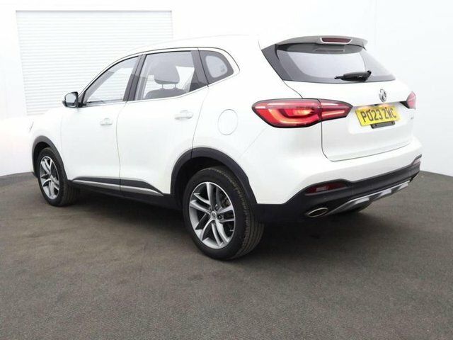 MG HS T-gdi Excite Suv PO23ZWC White #2