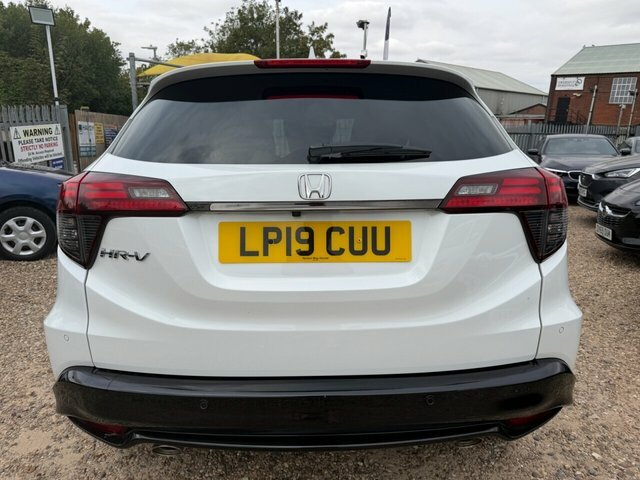 Honda Hr-V Vtec Turbo Sport Suv White #3