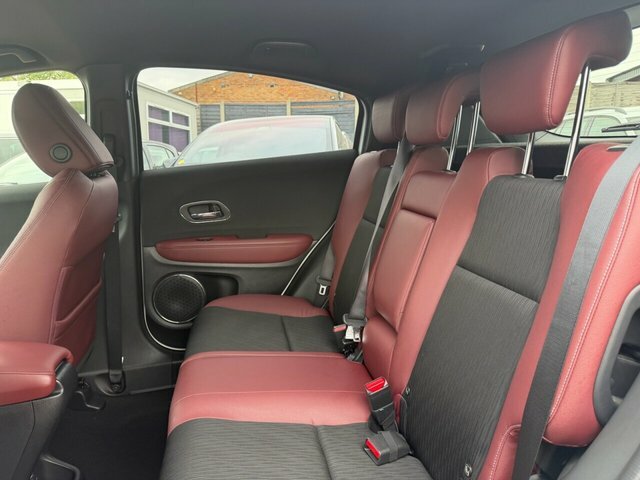 Honda Hr-V Se I-vtec Black #16