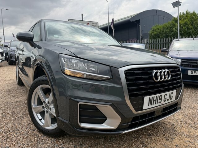 Audi Q2 Tfsi 30 Sport Suv Grey