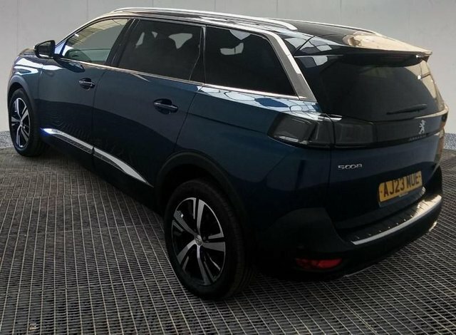 Peugeot 5008 Bluehdi Gt Suv Blue #2