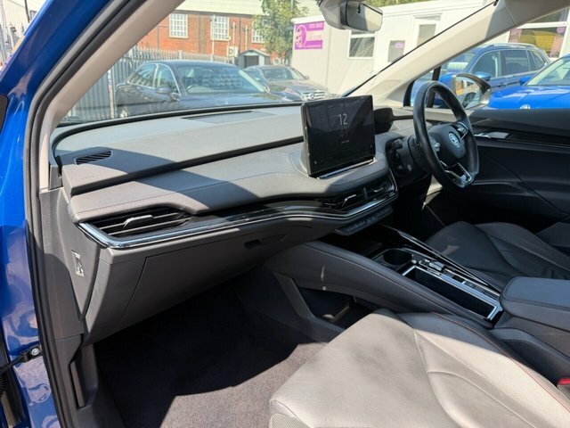 Skoda ENYAQ 80 Grey #41
