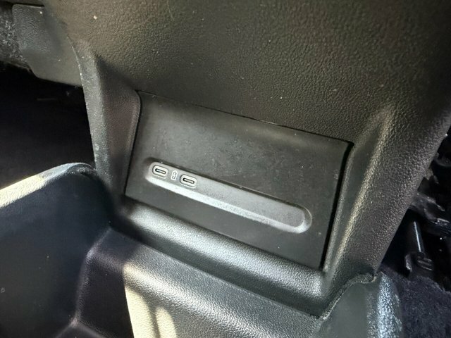 Skoda ENYAQ 80 Grey #38