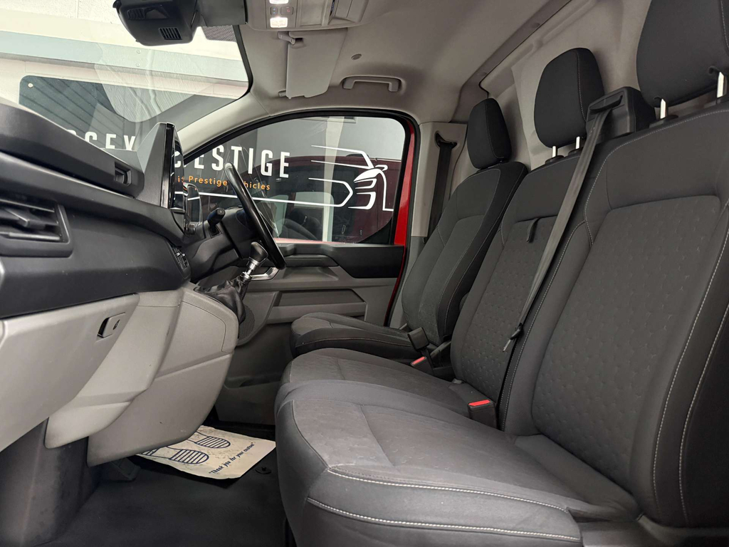 Ford Transit Custom 300 Limited L2 Lwb High Roof Fwd 2.0 Ecoblue 130Ps #15