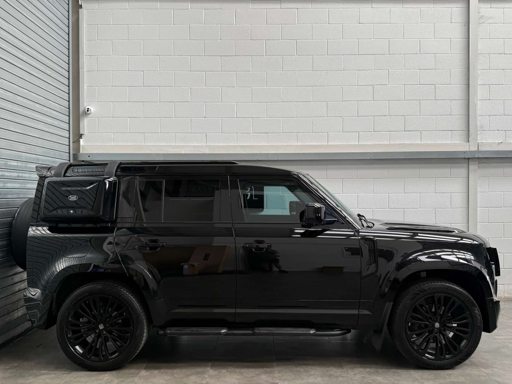 Land Rover Defender Suv #4