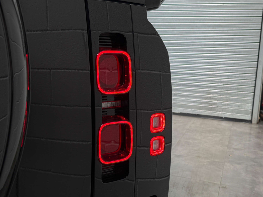 Land Rover Defender 3.0 D250 Mhev Hard Top Suv 4Wd Swb Black #9