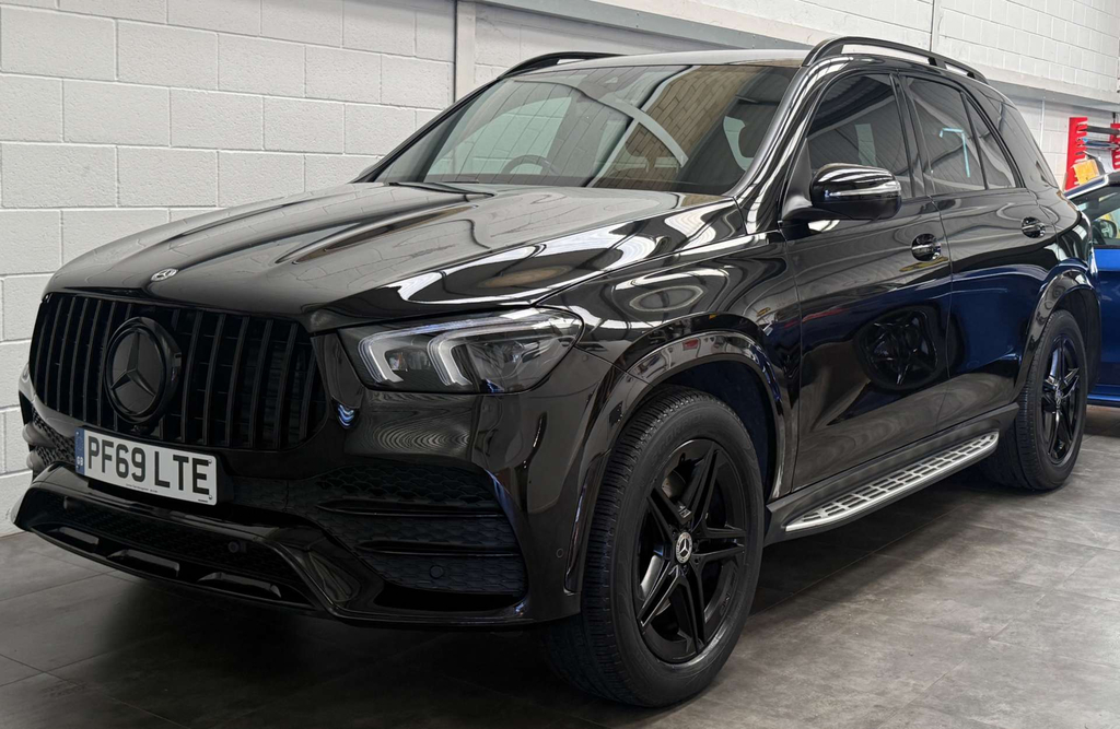 Mercedes-Benz GLE Class Suv #3