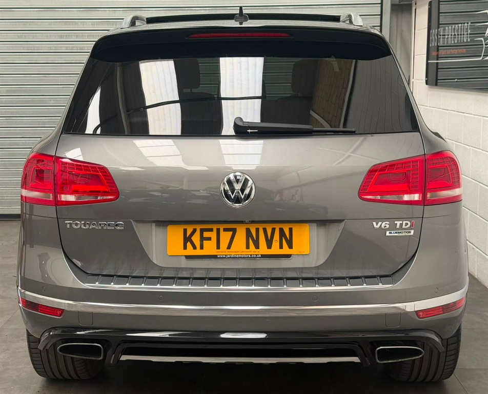 Volkswagen Touareg Suv #5