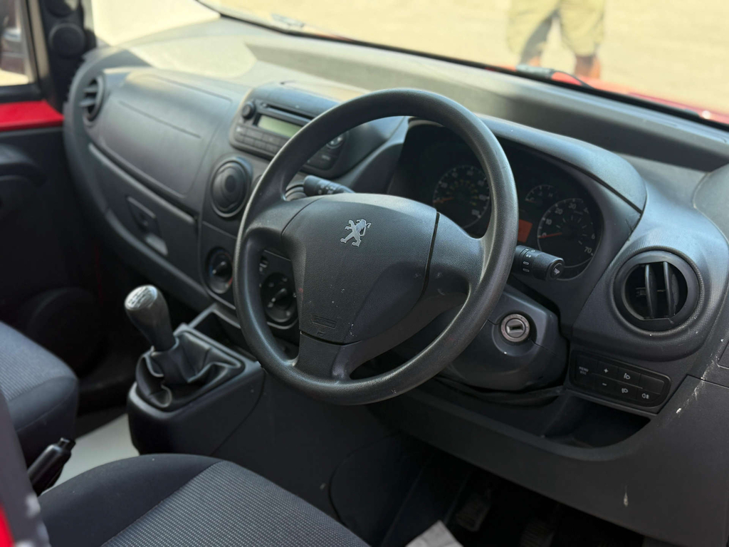 Peugeot Bipper Tepee S Hdi Red #6