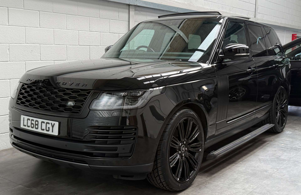 Land Rover Range Rover Sdv6 Vogue Black #3