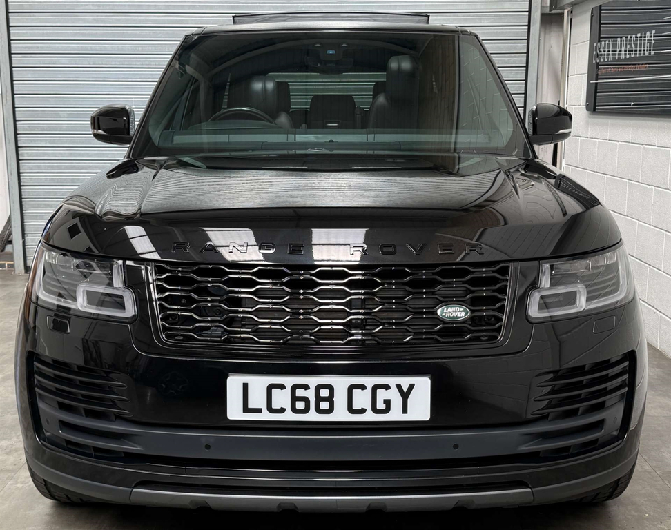 Land Rover Range Rover Sdv6 Vogue Black #2