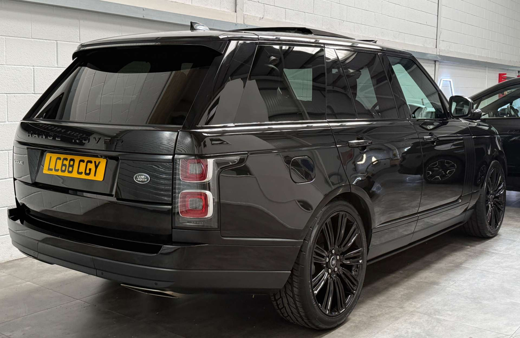 Land Rover Range Rover Sdv6 Vogue Black #6