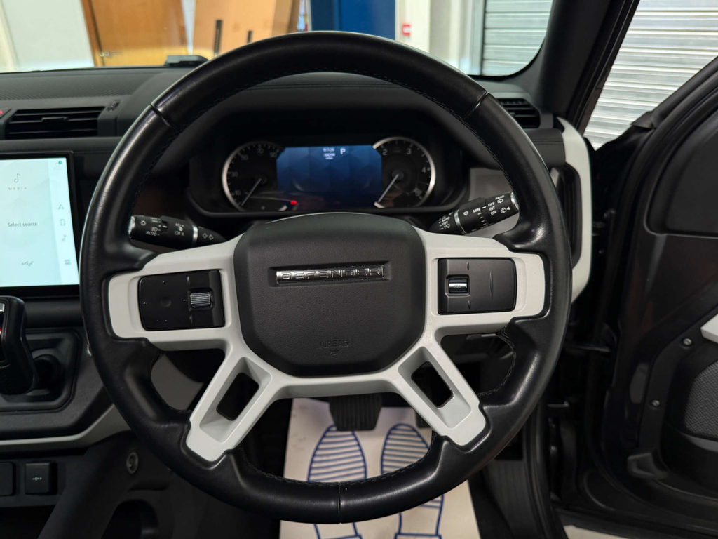 Land Rover Defender 3.0 D250 Mhev Se Hard Top Suv 4Wd Swb Euro 6 Black #13