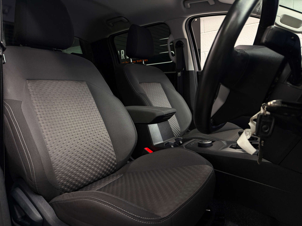 Volkswagen Amarok Style Blue #16