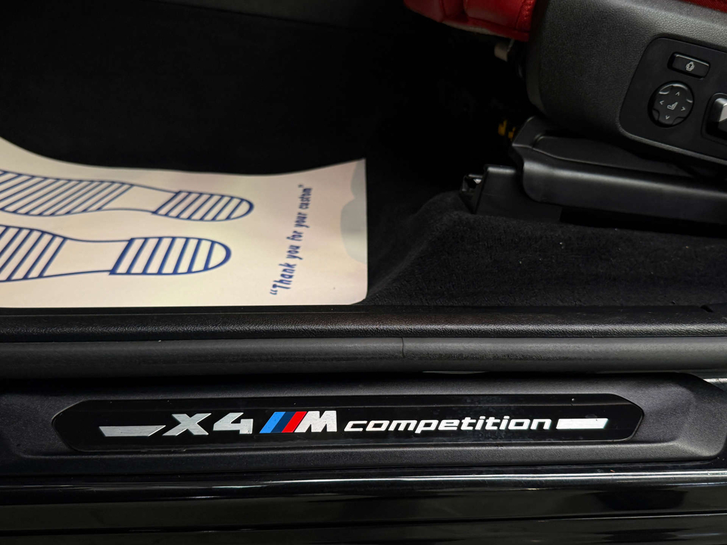 BMW X4 M M Sport White #25