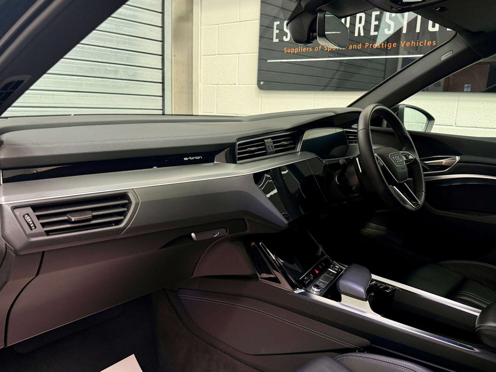 Audi E-tron 230Kw 50 Quattro 71Kwh Technik 22Kwch Black #17