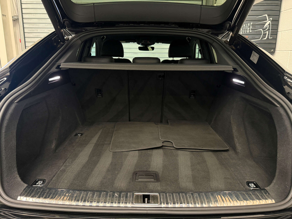 Audi E-tron 230Kw 50 Quattro 71Kwh Technik 22Kwch Black #26