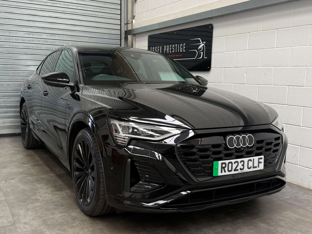 Audi E-tron Suv