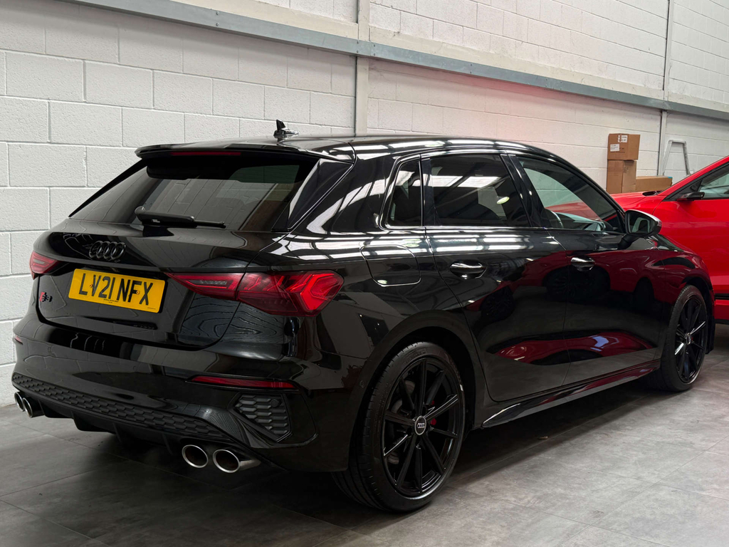 Audi S3 Sportback Tfsi Quattro 4Wd Black #6