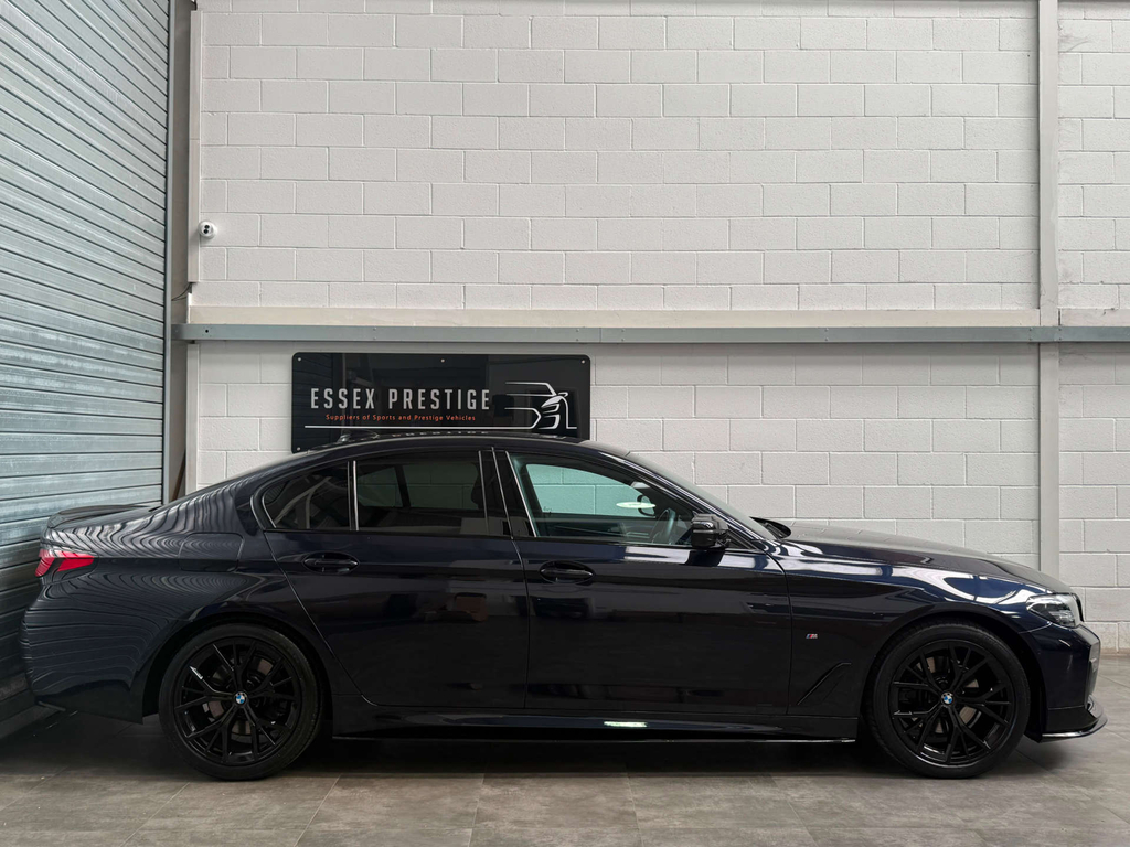 BMW 5 Series Saloon #4