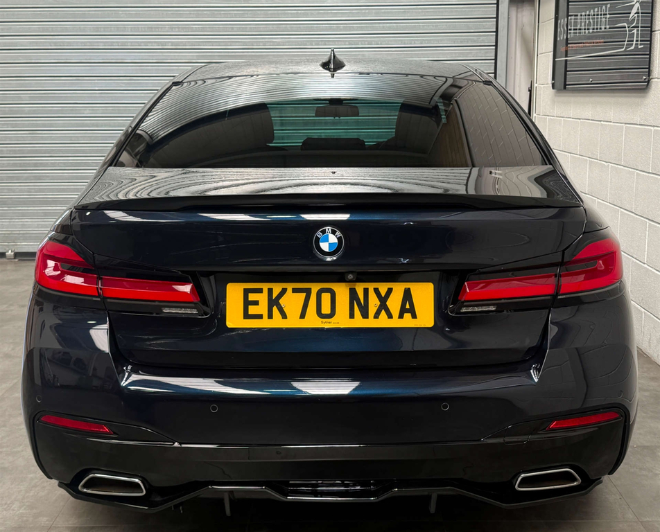 BMW 5 Series 520D Mht M Sport Black #7