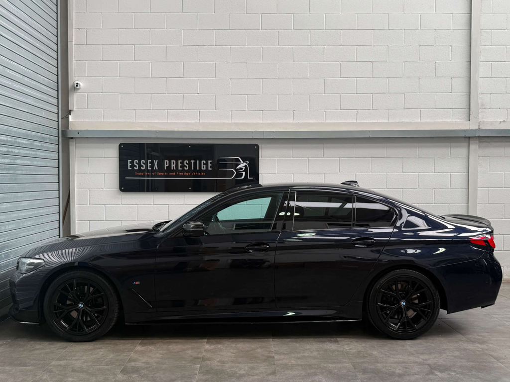 BMW 5 Series Saloon #5