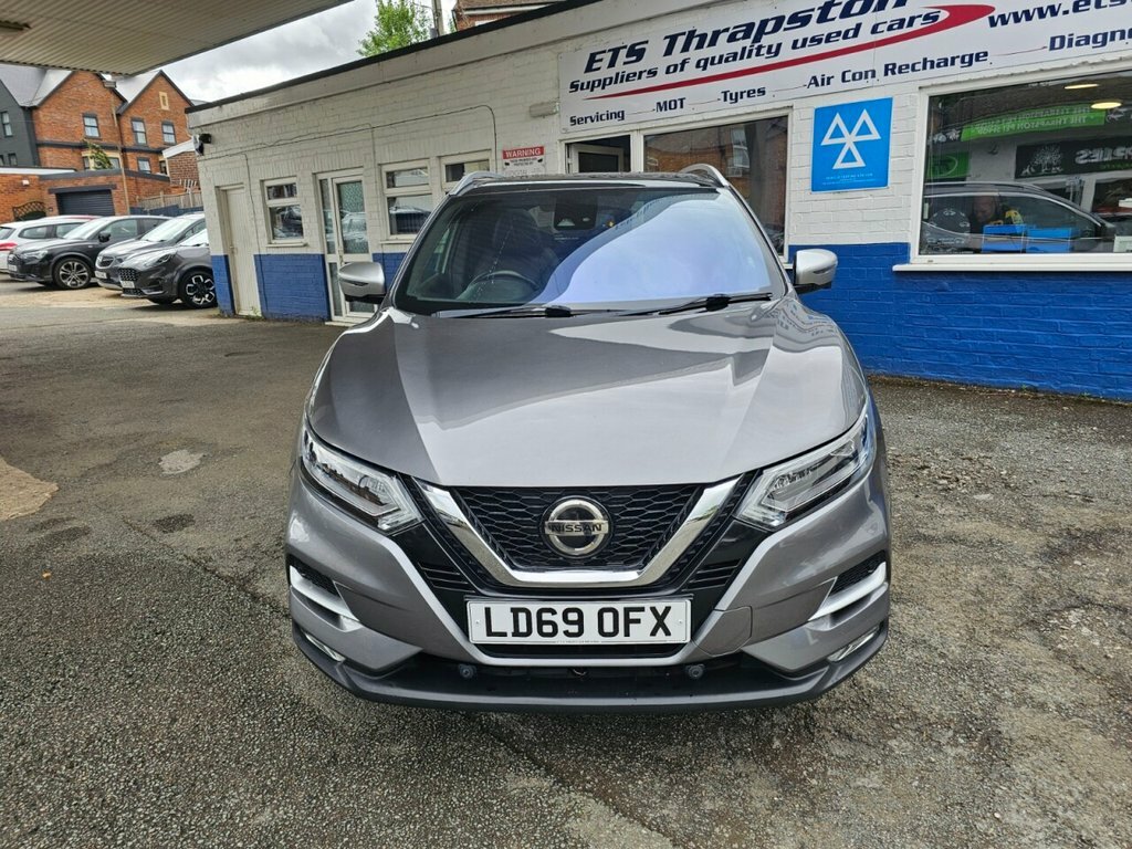 Nissan Qashqai 1.3L Tekna LD69OFX Grey #5