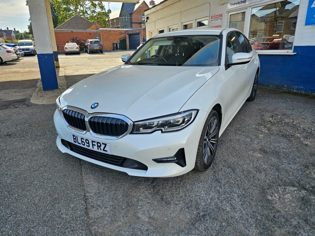 BMW 3 Series Saloon BL69FRZ White #6