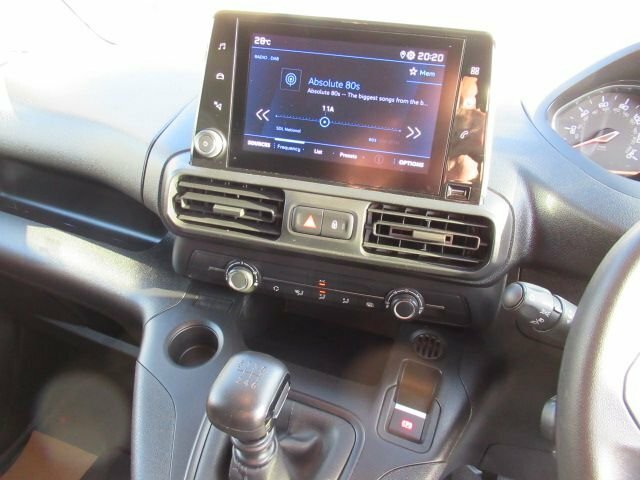 Peugeot Partner 1.5L Professional Premium White #3