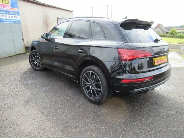 Audi Q5 2L Black Edition Black