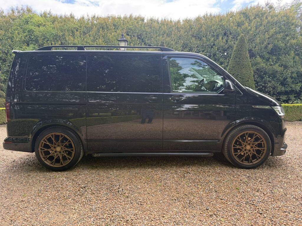 Volkswagen Caravelle 2.0 Tdi Executive Dsg Euro 6 S S Black #2