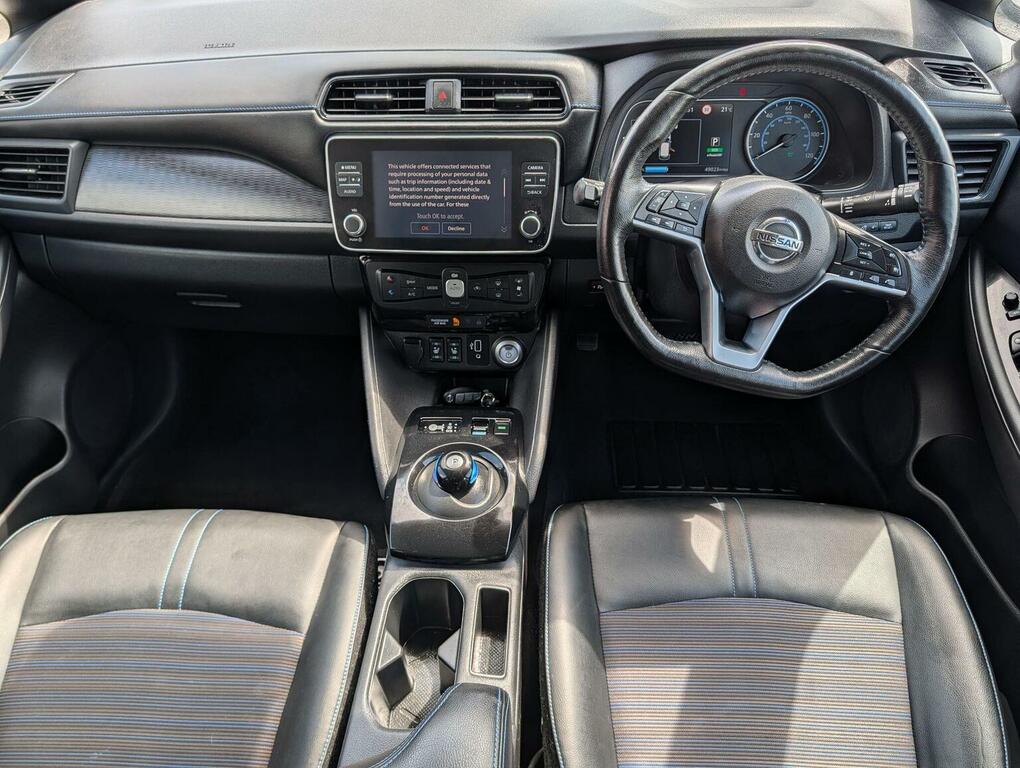 Nissan Leaf Hatchback 40Kwh N-connecta 202069 White #2