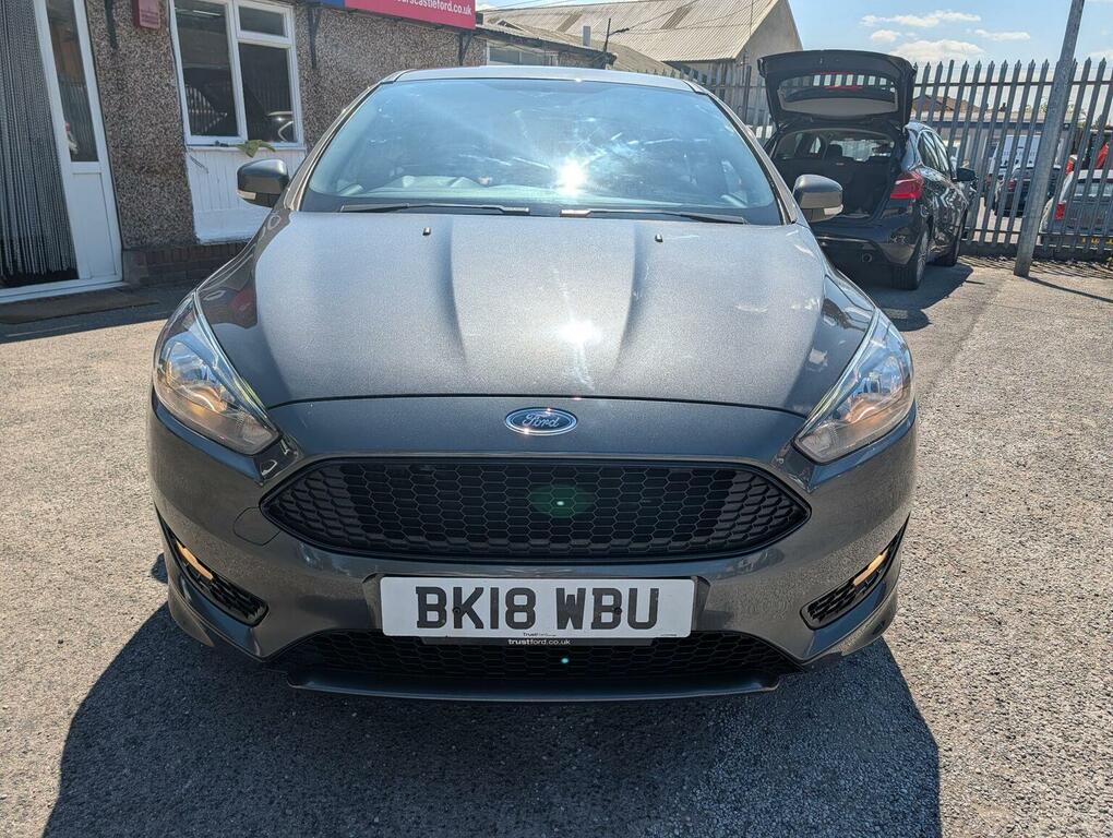 Ford Focus Hatchback 1.5 Tdci St-line Euro 6 Ss 2018 Grey #3