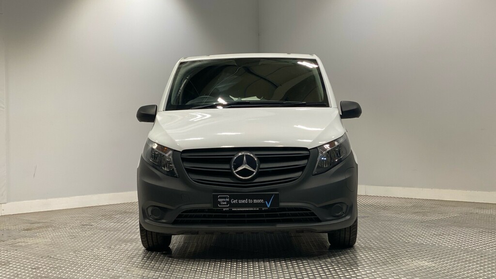 Mercedes-Benz Vito 66 Progressive L2 White #2