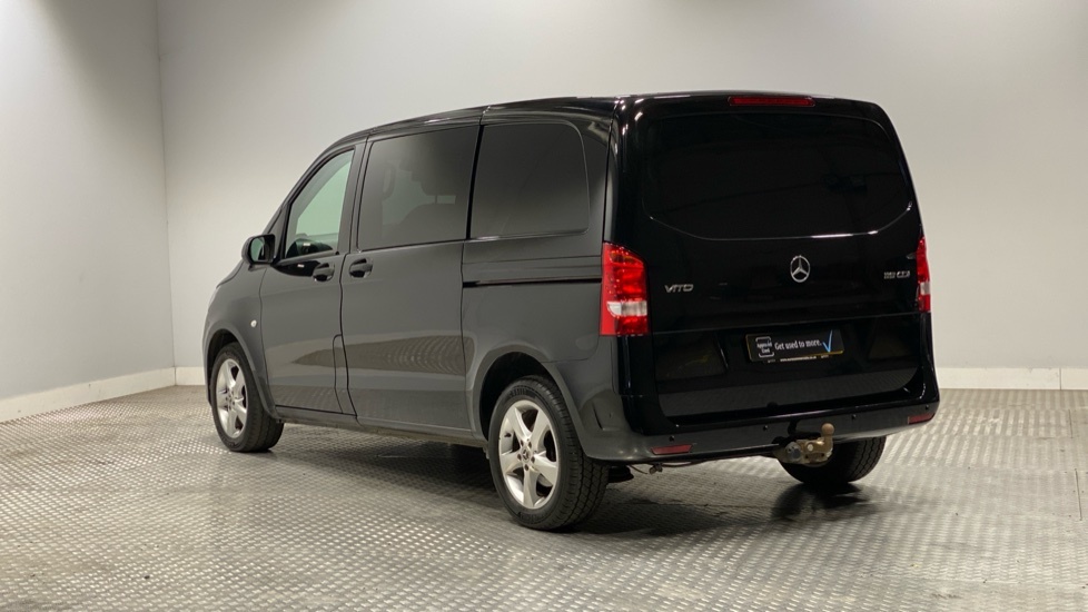 Mercedes-Benz Vito 119 Crew Premium L1 Black #6