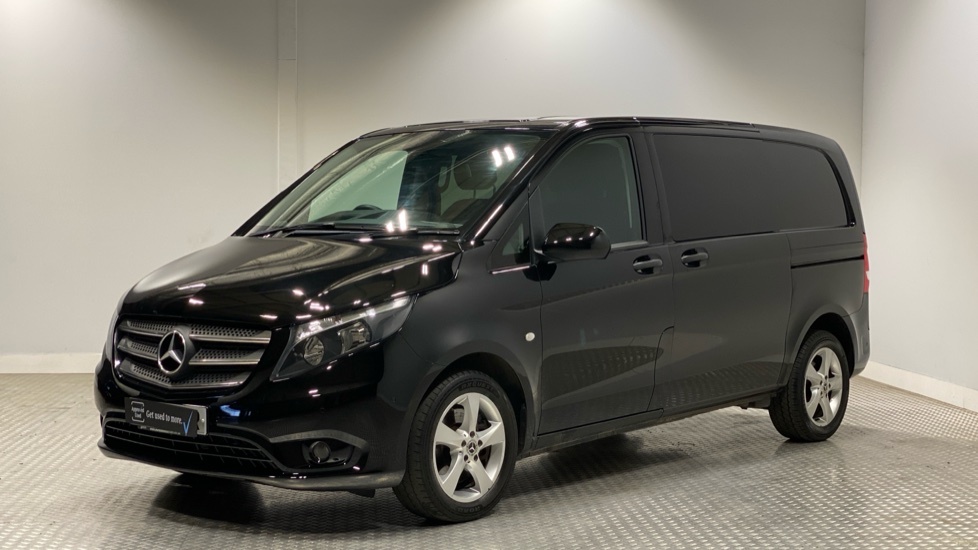Mercedes-Benz Vito 119 Crew Premium L1 Black #3