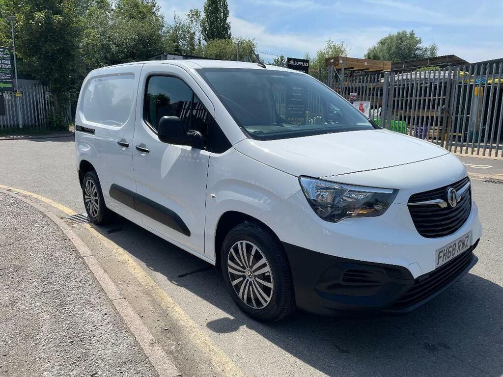 Vauxhall Combo 1.6 Turbo D 2300 Edition L1 H1 Euro 6 Ss White