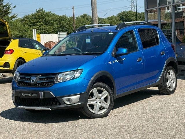 Dacia Sandero Stepway 2015 1.5 Dci Laureate Hatchback Blue #3