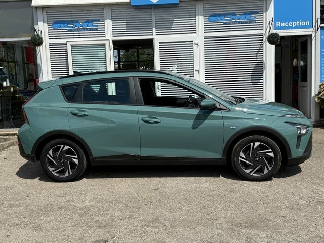 Hyundai Bayon 2023 1.0 T-gdi Mhev Se Connect Suv Hybr Green #2