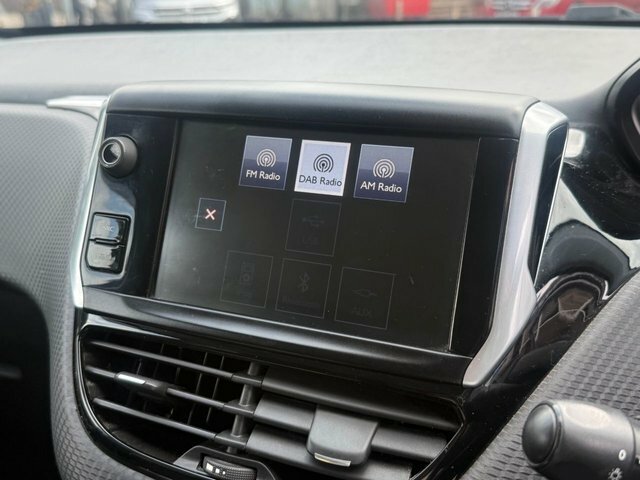 Peugeot 2008 1.4 Hdi Active 68 Bhp Red #27