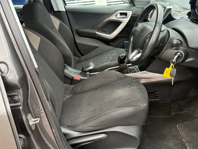 Peugeot 2008 1.4 Hdi Active 68 Bhp Red #12