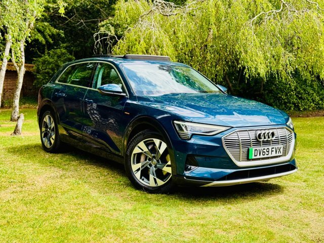 Audi E-tron 55 Suv Quattro 95Kwh 408 Ps Blue