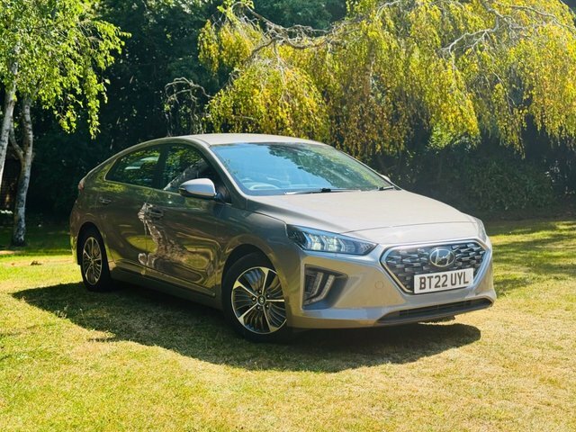 Hyundai Ioniq 1.6 H-gdi 8.9Kwh Premium Hatchback Plug Grey