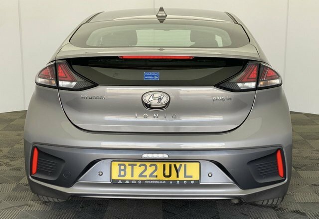 Hyundai Ioniq 1.6 H-gdi 8.9Kwh Premium Hatchback Plug Grey #3