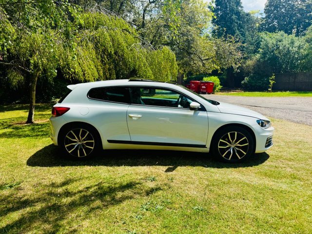 Volkswagen Scirocco Gt 2.0 Tdi Bmt 140Ps 6-Speed Dsg Blue #13