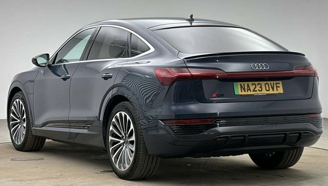 Audi Q8 e tron 55 S Line Sportback Quattro 114K Blue #4
