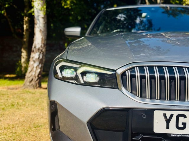BMW 3 Series 2.0 330E 12Kwh M Sport Touring Plug-in YG23VLU Grey #4