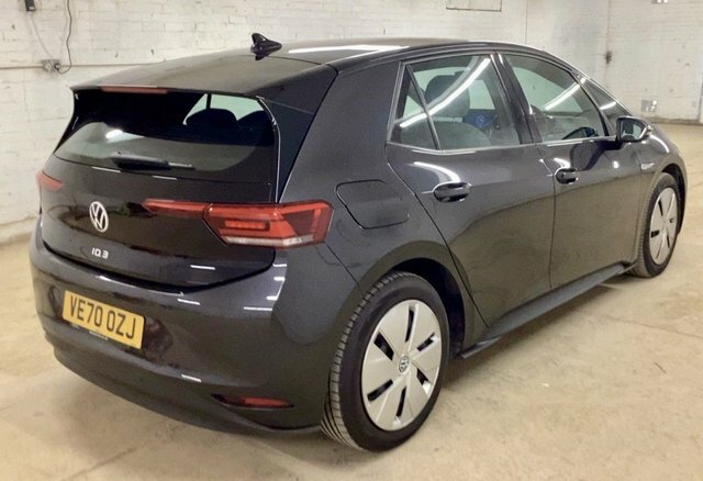 Volkswagen ID.3 Pro Performance 58Kwh Life Hatchback Grey #4