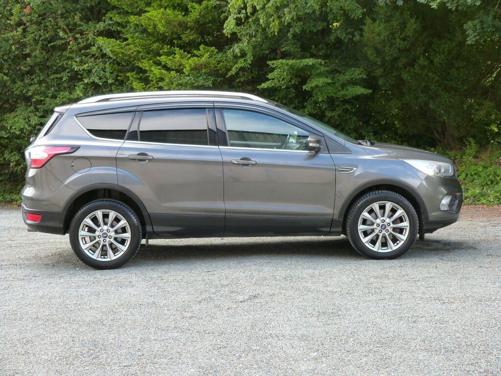 Ford Kuga 2.0 Tdci Ecoblue Titanium Edition Euro 6 Ss LD69KSE #3