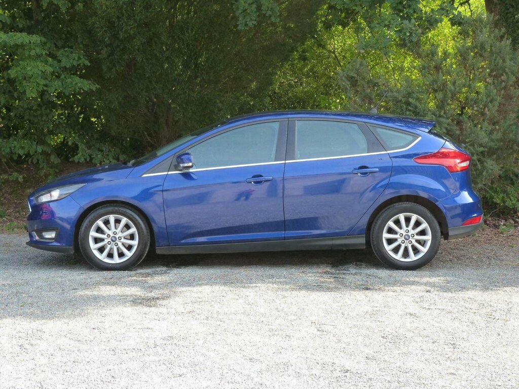 Ford Focus 1.0T Ecoboost Titanium Euro 6 Ss AV18XCJ Blue #5